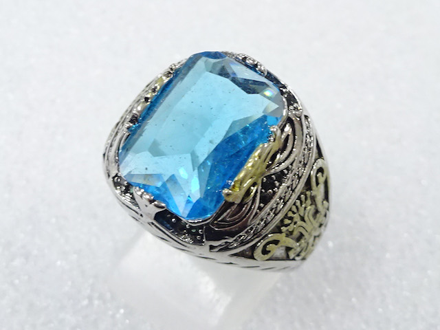 Japanese Kimono / Antique Accessories Metal